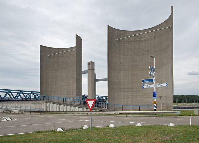 Rozenburg-Wind-Wall-10.jpg